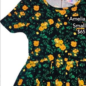 LuLaRoe Amelia